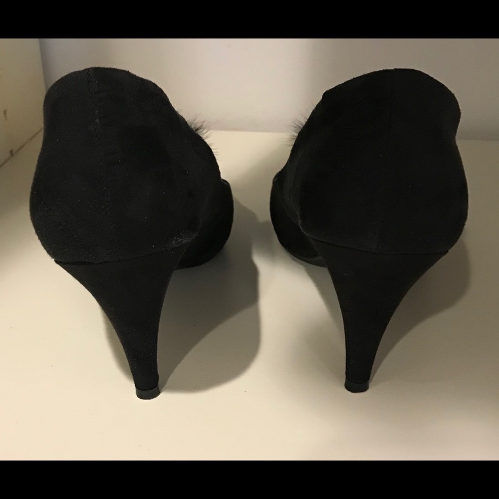 Shoes - Picture 3 of 4